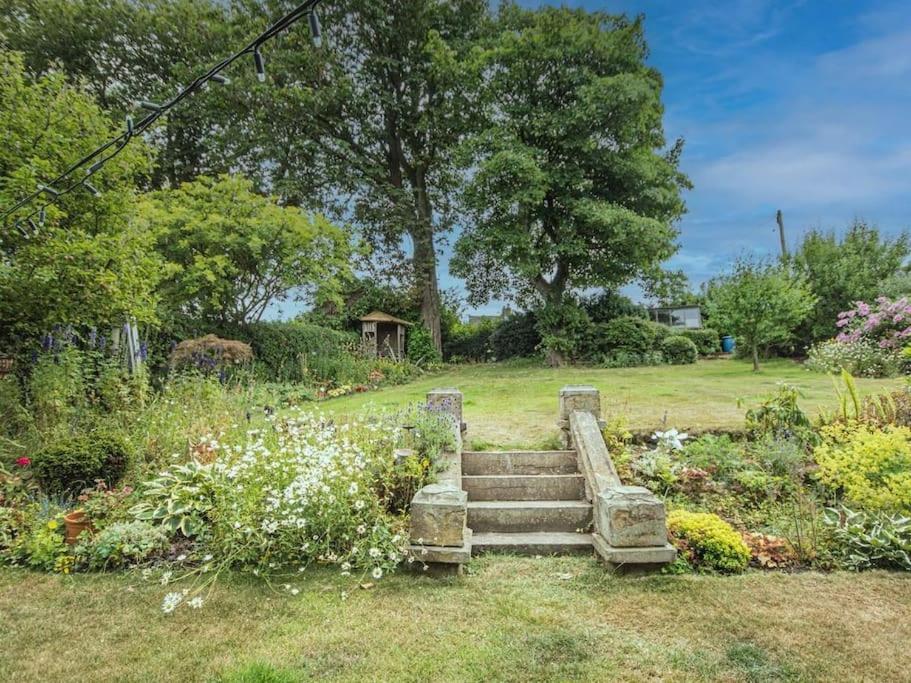 Holmfield House Villa Clayton West Dış mekan fotoğraf